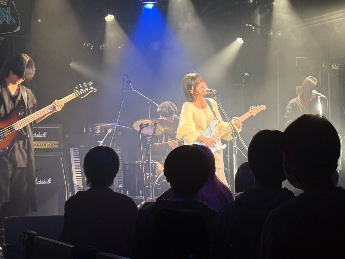 天噛め tweet media