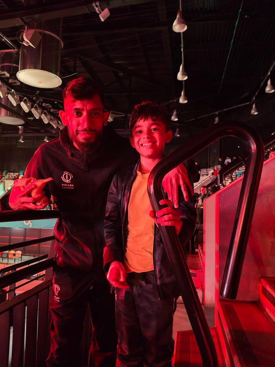 Our coaches &amp; members headed to Stratford last night for week 1 of <a href="/BallerLeagueUK/">Baller League</a> - and what a night it was. Our Ambassador <a href="/ArjunJung/">Arjun Jung</a> picked up 3 points with M7 FC, managed by <a href="/miniminter/">Wedgeman Simon</a>. M7 - we enjoyed being your ‘7th man’. See you again next week. 👊🤝 #BallerLeagueUK