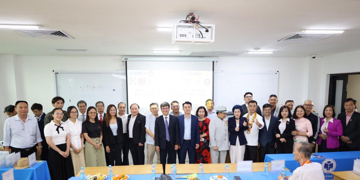 🤝 UFIN Group x Ho Chi Minh City University of Industry and Trade! 🤝

📢 On March 23, 2025, UFIN Group – a pioneering technology corporation – officially formed a strategic alliance with Ho Chi Minh City University of Industry and Trade (HUIT), creating exciting career prospects