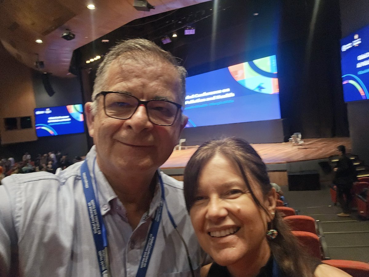 Luis Jorge Hernández F. (@ljhernandezf) on Twitter photo Con mi colega Olga Lucía Sarmiento <a href="/osarmien_/">Olga Lucia Sarmiento</a> hoy en la Conferencia Global de Contaminación del Aire y Salud en Cartagena organizada por <a href="/pahowho/">PAHO/WHO</a> . Cumplir los planes de descontamición a nivel nacional y territorial es clave para mejorar la salud pública. <a href="/MediUniandes/">Facultad de Medicina - Universidad de los Andes</a> Con mi colega Olga Lucía Sarmiento <a href="/osarmien_/">Olga Lucia Sarmiento</a> hoy en la Conferencia Global de Contaminación del Aire y Salud en Cartagena organizada por <a href="/pahowho/">PAHO/WHO</a> . Cumplir los planes de descontamición a nivel nacional y territorial es clave para mejorar la salud pública. <a href="/MediUniandes/">Facultad de Medicina - Universidad de los Andes</a>