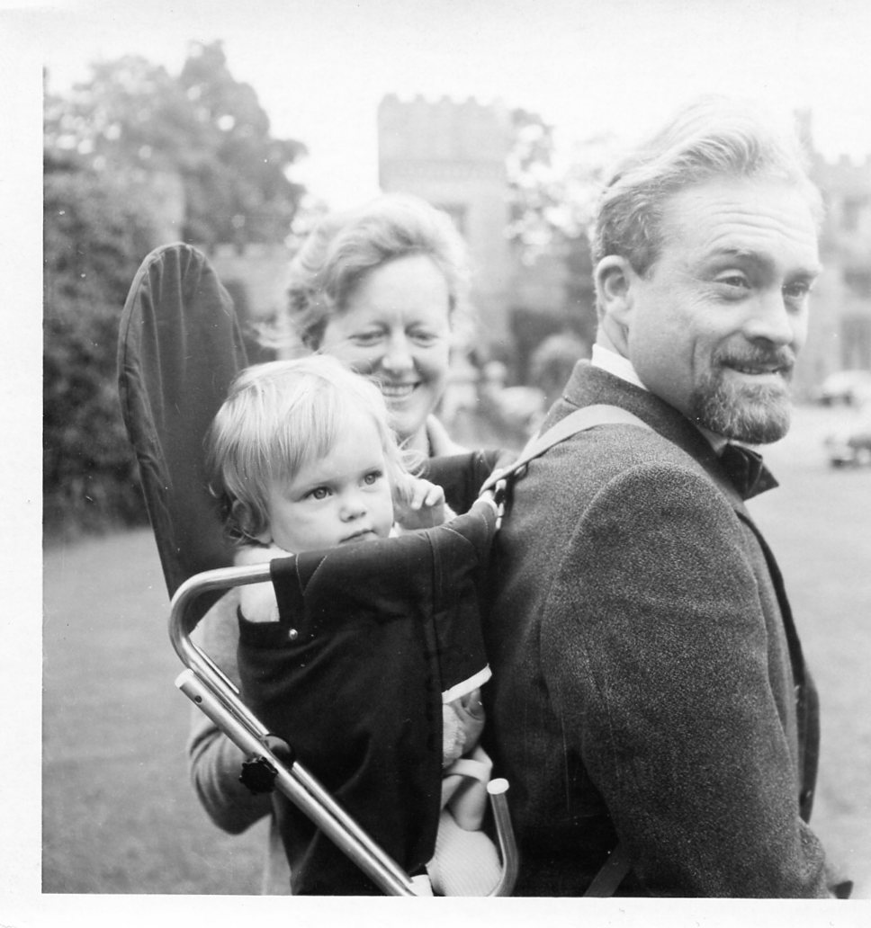 Stephanie Sy-Quia (@snsyquia) on Twitter photo Hello! Popping in to say that <a href="/picadorbooks/">Picador Books</a> will be publishing my debut novel in 2026. It's about my grandfather, who was a Catholic priest. Here are some pictures of him (on the left in first pic):
thebookseller.com/rights/picador…
Thanks to all💙 Hello! Popping in to say that <a href="/picadorbooks/">Picador Books</a> will be publishing my debut novel in 2026. It's about my grandfather, who was a Catholic priest. Here are some pictures of him (on the left in first pic):
thebookseller.com/rights/picador…
Thanks to all💙