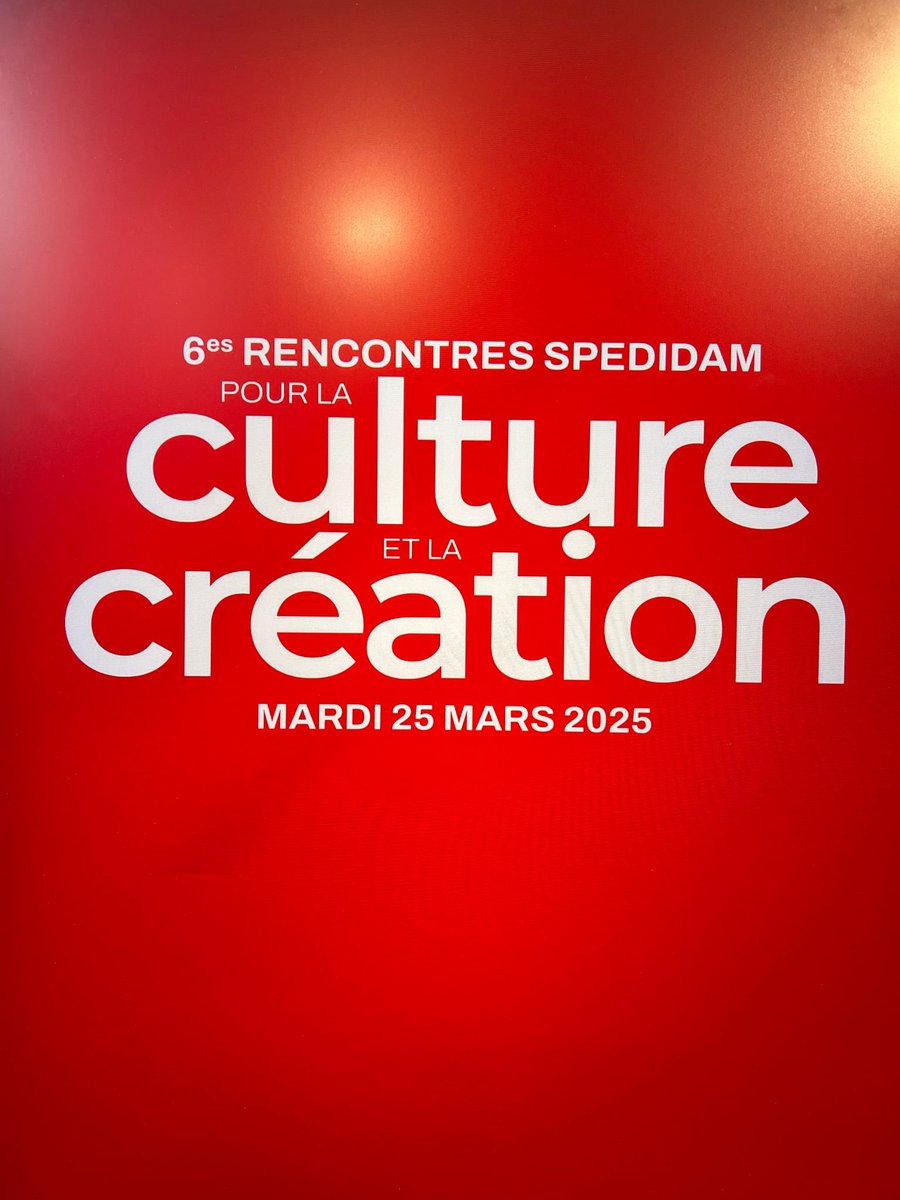 En cet fin d’après-midi, je suis heureux d’intervenir durant les 6eme "Rencontres <a href="/Spedidam/">SPEDIDAM</a> pour la Culture et la création".

À l’occasion de la table ronde : « Comment diffuser la musique dans les médias ? », je suis revenu sur les enjeux économiques du monde de la musique.