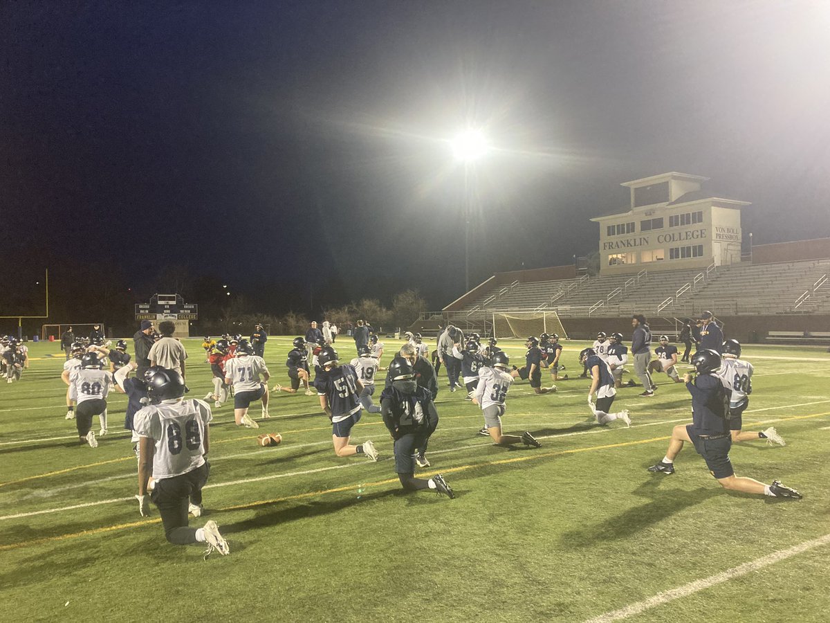 Mike Leonard (@championsmanual) on Twitter photo It’s always a GREAT DAY to be a GRIZZLY! Practice under the LIGHTS of FAUGHT Stadium bring back memories of #FridayNightLights for ALL of US! #GetGrizzly <a href="/FCGrizFootball/">Franklin College Football</a> <a href="/FCGrizAthletics/">Franklin Grizzlies</a> It’s always a GREAT DAY to be a GRIZZLY! Practice under the LIGHTS of FAUGHT Stadium bring back memories of #FridayNightLights for ALL of US! #GetGrizzly <a href="/FCGrizFootball/">Franklin College Football</a> <a href="/FCGrizAthletics/">Franklin Grizzlies</a>