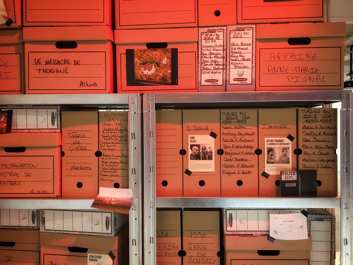 Aujourd’hui, petit passage au festival Séries Mania de Lille dans le cadre d’une restitution d’atelier dans lequel j’avais pu dépoussiérer l’image des Archives… L’occasion également de visiter l’expo et de constater que les Archives sont partout ! 
#viedarchiviste #archives4ever