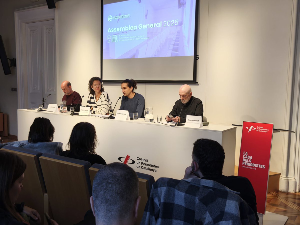 Associació Catalana de Comunicació Científica (@accc_) on Twitter photo A punt per donar inici a la XXXIIa Assemblea General de l' <a href="/ACCC_/">Associació Catalana de Comunicació Científica</a> en la que:
✅Farem un repàs de les activitats realitzades durant el 2024
✅Presentarem els projectes previstos per al 2025
✅Renovarem la junta amb les votacions de les persones associades A punt per donar inici a la XXXIIa Assemblea General de l' <a href="/ACCC_/">Associació Catalana de Comunicació Científica</a> en la que:
✅Farem un repàs de les activitats realitzades durant el 2024
✅Presentarem els projectes previstos per al 2025
✅Renovarem la junta amb les votacions de les persones associades
