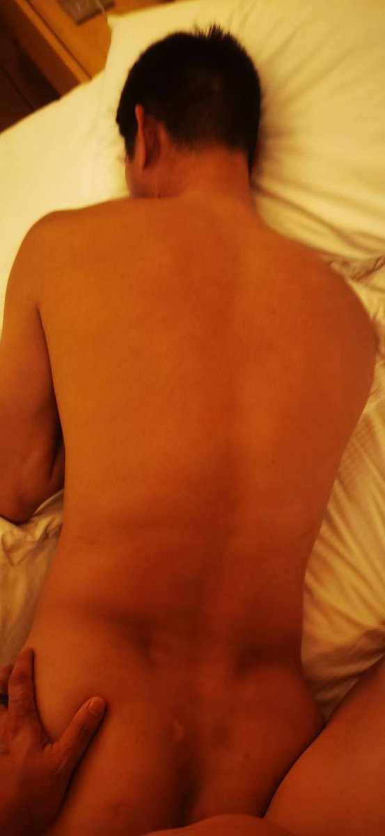 希尔顿的客房服务，大叔只要躺着不动就行了，服务生深深浅浅的套弄包裹，坐上来摇曳生姿
海草海草海草随风飘摇🌾🌾🌴🌴🌊🌊，合不拢的菊洞，灌浆