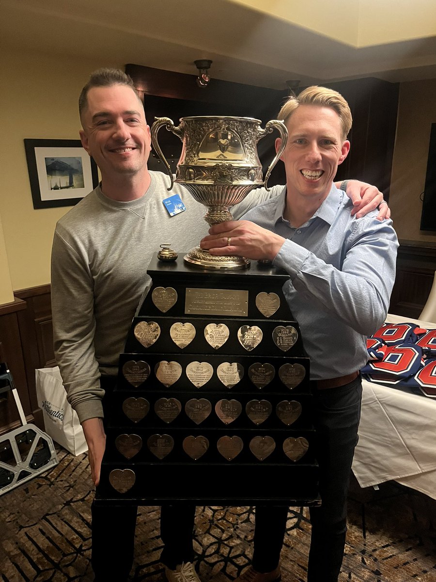 Last night was one for the books!

What a great time <a href="/Ruthschrisyeg/">Ruth's Chris Edmonton</a> showing our clients how much we appreciate their business. 

The Brier Tankard and 3rd from <a href="/TeamBradJacobs/">Team Jacobs</a> , Mark Kennedy. ✅ 

RNH, fresh off a hat trick ✅ 

<a href="/FriedgeHNIC/">Elliotte Friedman</a> sharing some insider tales ✅