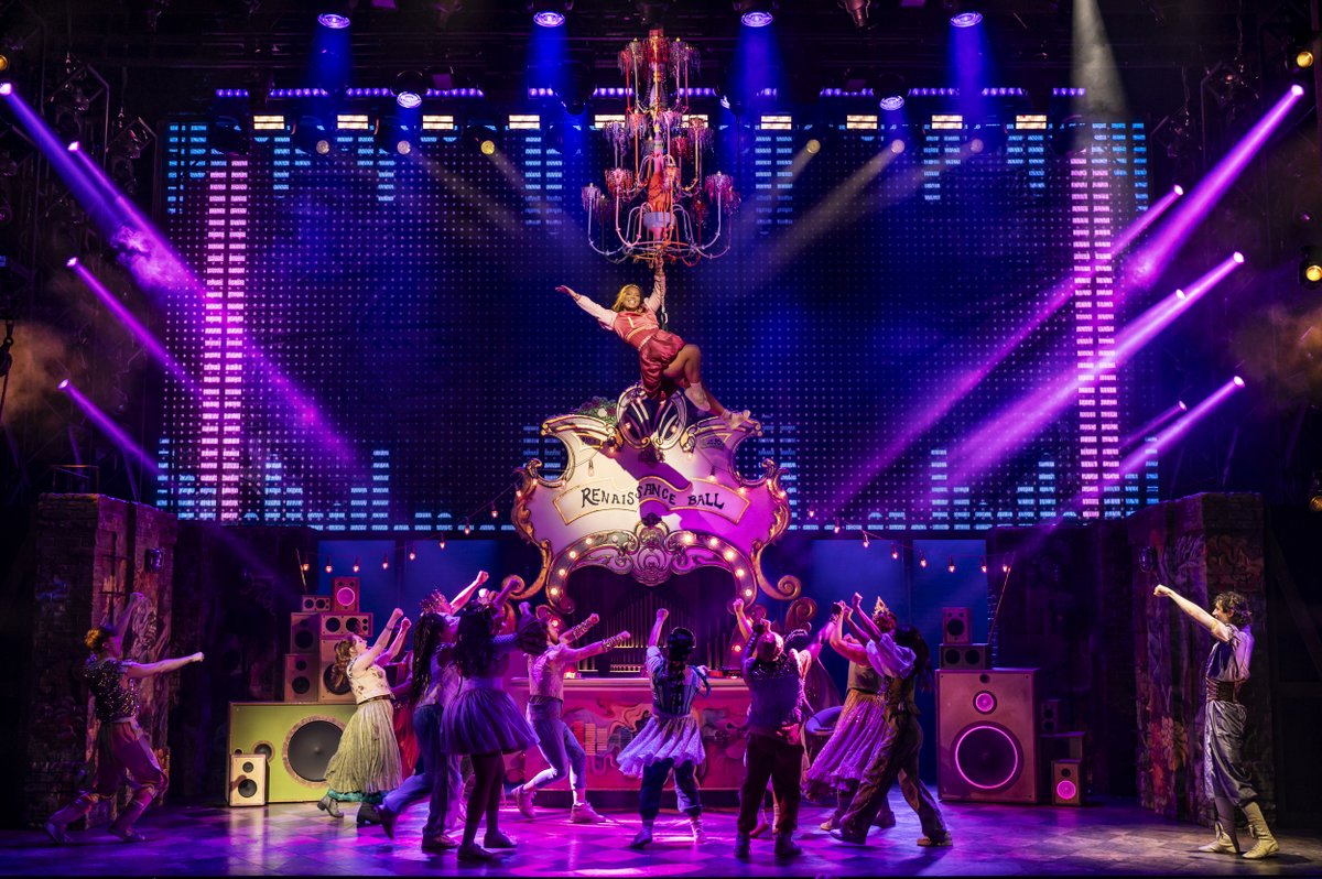 The Reviews Hub (@thereviewshub) on Twitter photo #THEATRE #REVIEW & Juliet <a href="/BradfordTheatre/">Bradford Theatres</a> "silly, funny and impossible not to leave with a huge smile on your face" ⭐️⭐️⭐️⭐️⭐️ thereviewshub.com/juliet-alhambr… #Bradford #THEATRE #REVIEW & Juliet <a href="/BradfordTheatre/">Bradford Theatres</a> "silly, funny and impossible not to leave with a huge smile on your face" ⭐️⭐️⭐️⭐️⭐️ thereviewshub.com/juliet-alhambr… #Bradford