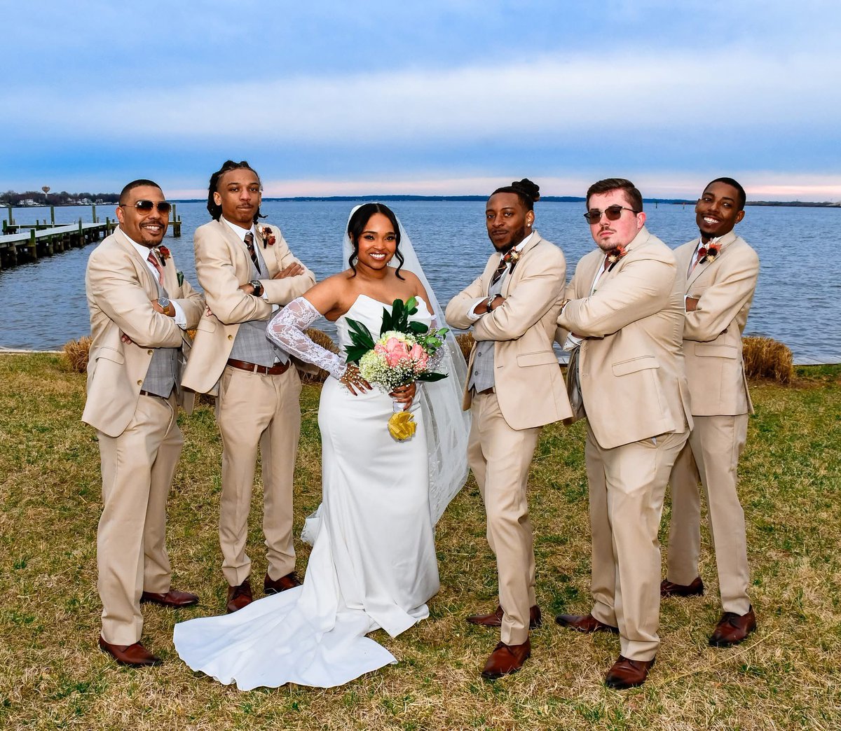 Slim__Rob's tweet image. What a time. Black is beautiful. Fifty Shades Of Brown. S/O the Montgomery’s 🤞🏾🖤🤎