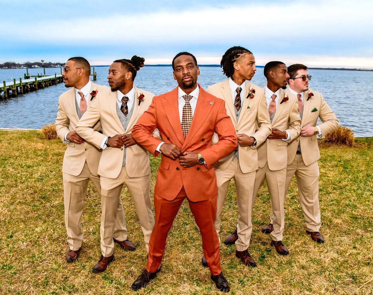 Slim__Rob's tweet image. What a time. Black is beautiful. Fifty Shades Of Brown. S/O the Montgomery’s 🤞🏾🖤🤎