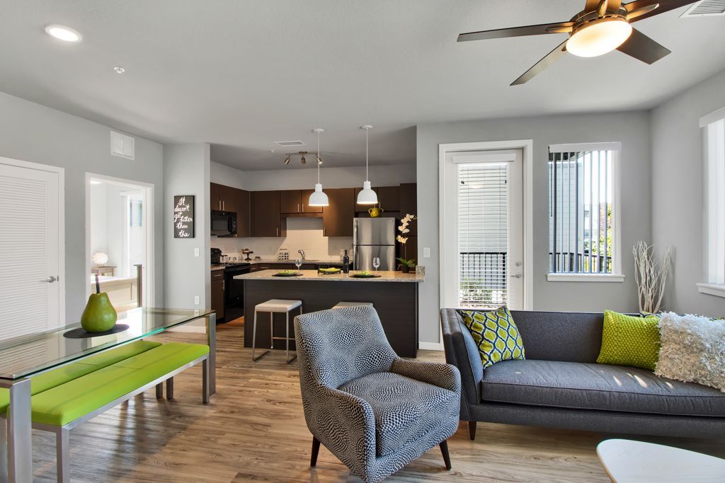 We offer a variety of luxury apartments with modern finishes, open layouts, and must-have amenities to make you feel right at home. Whether you need a cozy one-bedroom or a spacious two (or three) bedroom layout, you’ll love the high-end features and vibrant community here.