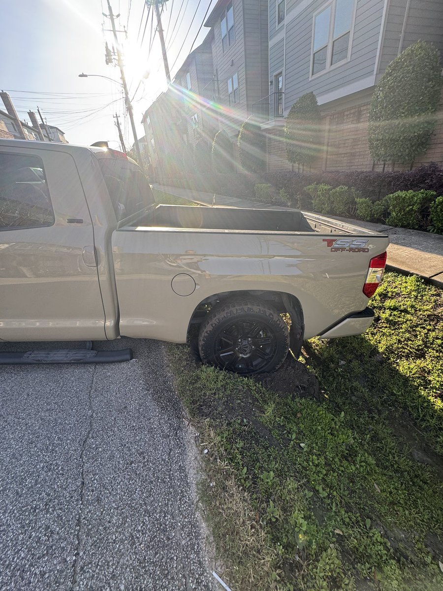 alexmeighoo's tweet photo. Toyota Tundra TRD Off-Road: Built to conquer the wild… except when the wild fights back. Guess I found the limit of ‘off-road’ today! 😂It’s time to peel the sticker off #StuckButStylish #OffRoadFail” https://t.co/ROGAVYH75w