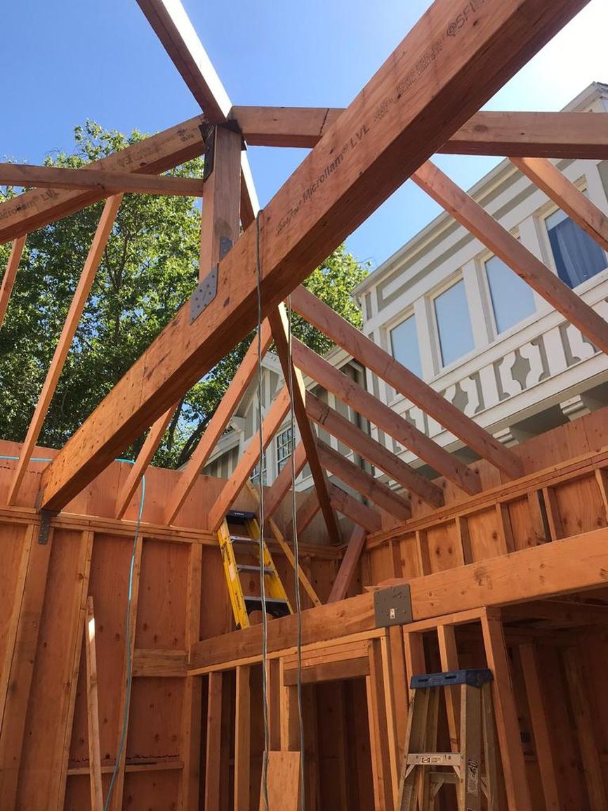 DesignByMandM's tweet image. Your dream home is just a call away. We specialize in residential construction that fits your lifestyle and budget. Contact us today to start building the perfect home!

#ResidentialConstruction
designbymm.pro/about/