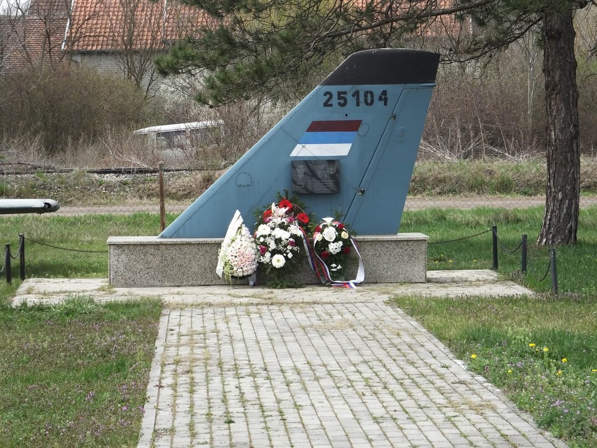 ŠveDŽanka tweet media