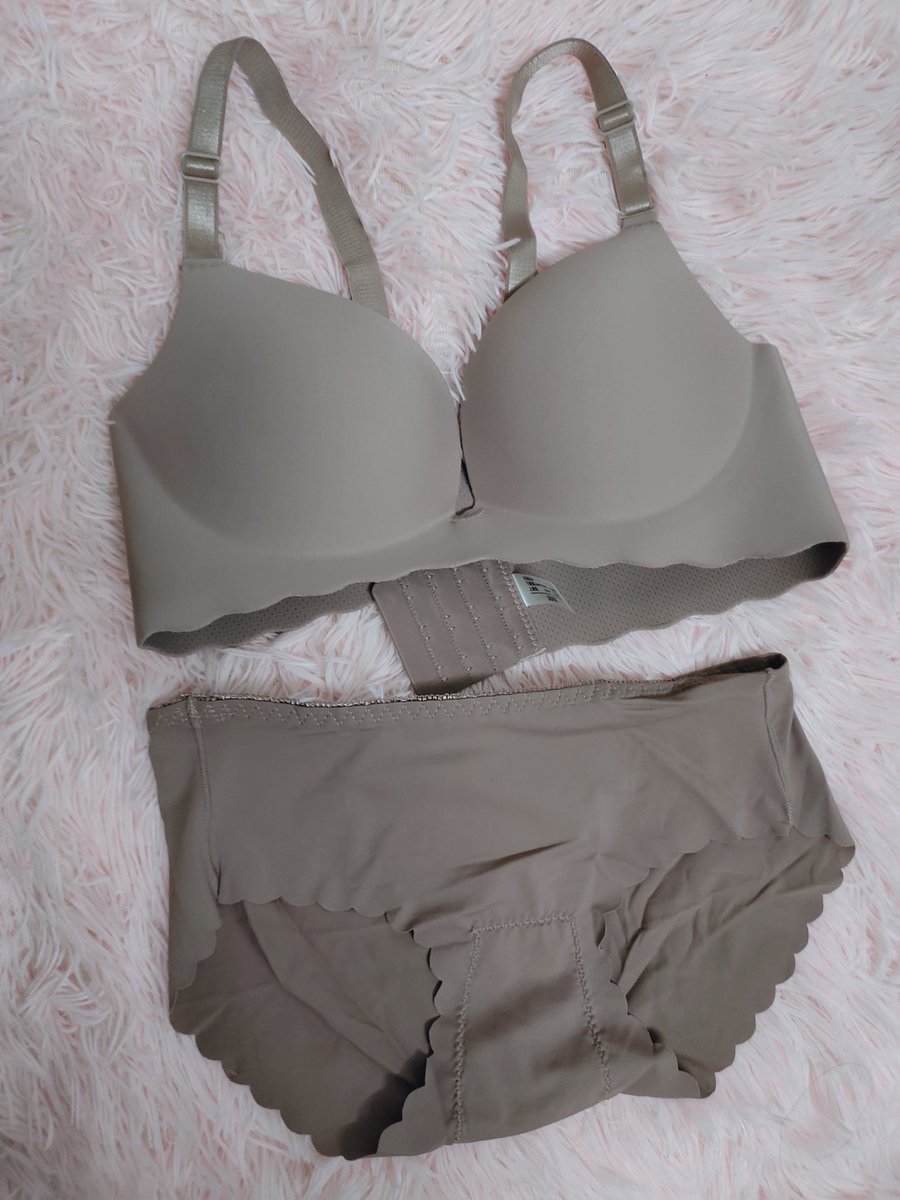 Brownish Preloved Bra and Panty ~ DM for interested 😛🩷