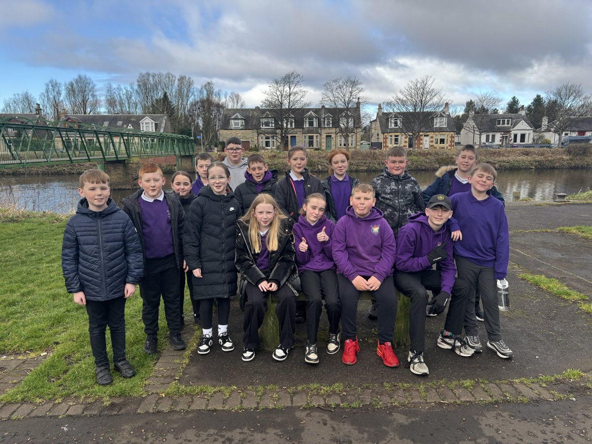 Irvine Royal Area Inclusion (@holliejharley) on Twitter photo During T3, P6 & P7 <a href="/LoudounMontPSEY/">Loudoun-Montgomery PS+EYC</a> have completed weeks of wellbeing walks & themed discussion, today we had an evaluation session on the positives of outdoors on mental health, whilst recognising changes & strengths along the way such as Road safety, mental health, eco issues During T3, P6 & P7 <a href="/LoudounMontPSEY/">Loudoun-Montgomery PS+EYC</a> have completed weeks of wellbeing walks & themed discussion, today we had an evaluation session on the positives of outdoors on mental health, whilst recognising changes & strengths along the way such as Road safety, mental health, eco issues