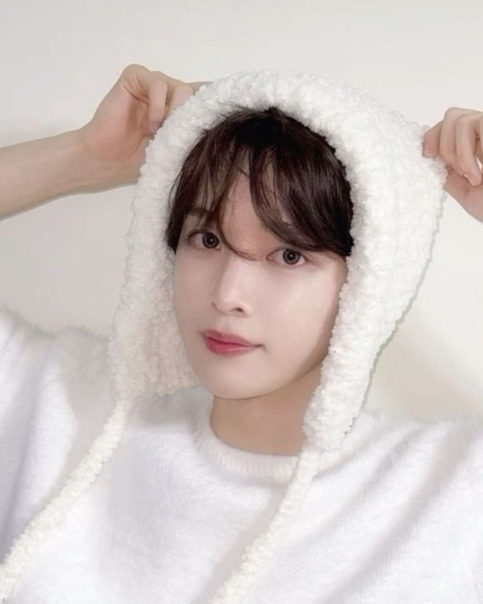 linfeizer's tweet image. 🤍🖤