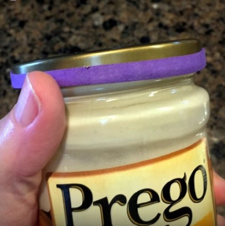 Tx_Homesteader's tweet photo. I easily open those stubborn jars using a rubber band. #UseWhatchaGot
.
https://t.co/tH18f5mX2E
.
#TexasHomesteader https://t.co/Z1VedI87fP