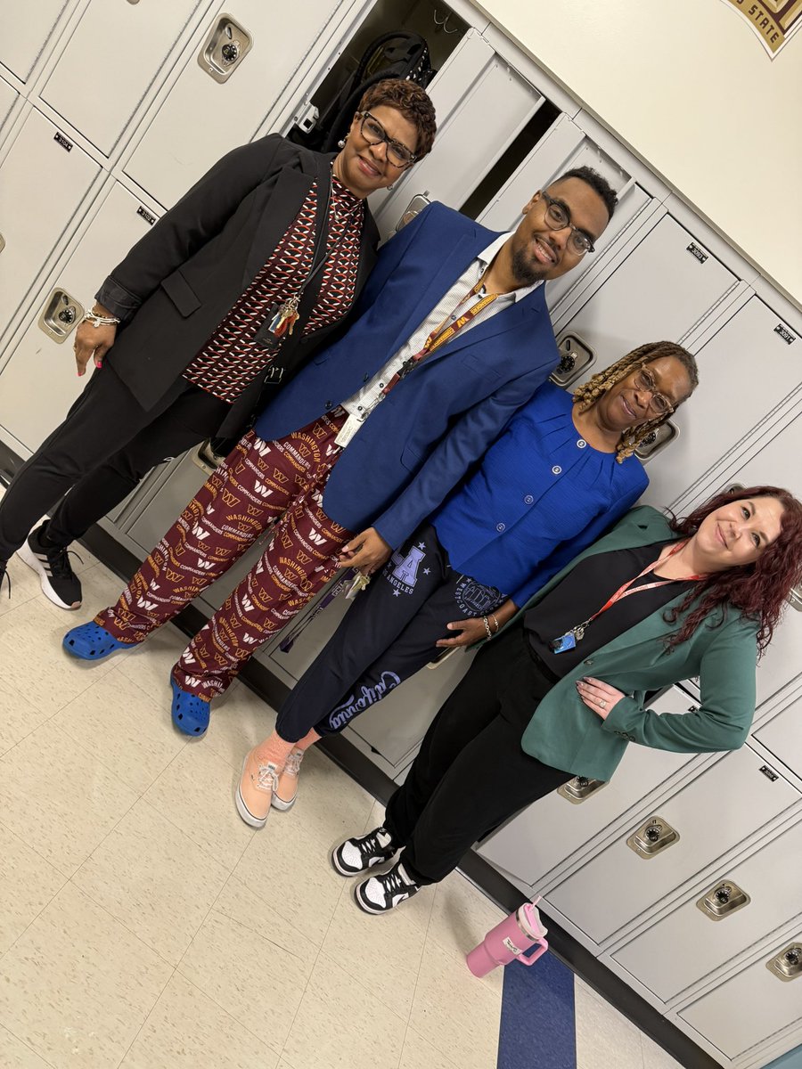 Mrs. Peavy tweet media