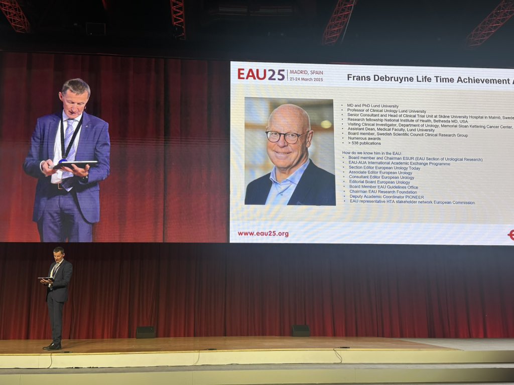 Bárbara Melão, MD, PhD (@bavilima) on Twitter photo Prof <a href="/bjartell/">Anders Bjartell</a> was honored with the Life Time Achievement Award at #EAU25 for his outstanding contributions to urology.
👏👏👏👏
A leading expert in #ProstateCancer, his research has advanced diagnostics and treatment. His legacy in science, mentorship, and innovation continues Prof <a href="/bjartell/">Anders Bjartell</a> was honored with the Life Time Achievement Award at #EAU25 for his outstanding contributions to urology.
👏👏👏👏
A leading expert in #ProstateCancer, his research has advanced diagnostics and treatment. His legacy in science, mentorship, and innovation continues