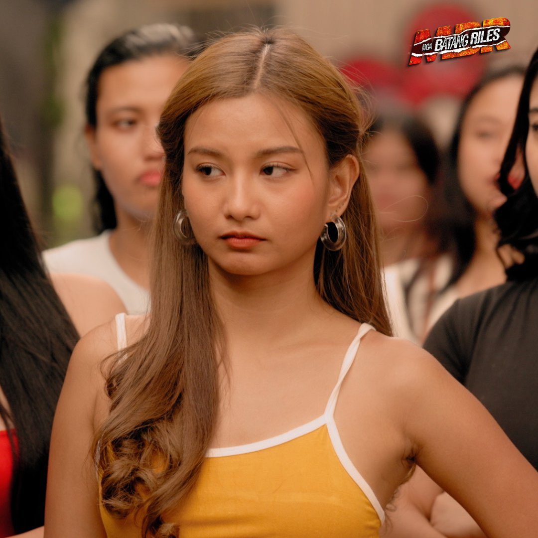 Chin2xFlores's tweet photo. Nakakapikon talaga character ni Missy, kuhang kuha ang inis q
#KrisshaViaje | #MBRBreakIn https://t.co/L0o9rEaIO7