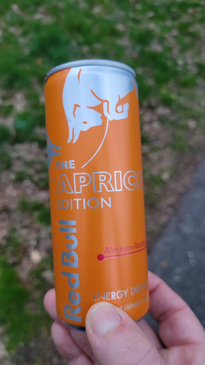 Again ... getting my <a href="/RedBullLitter/">Red Bull Litter</a> and my #sucksack of the day! With some help of my wife (again).