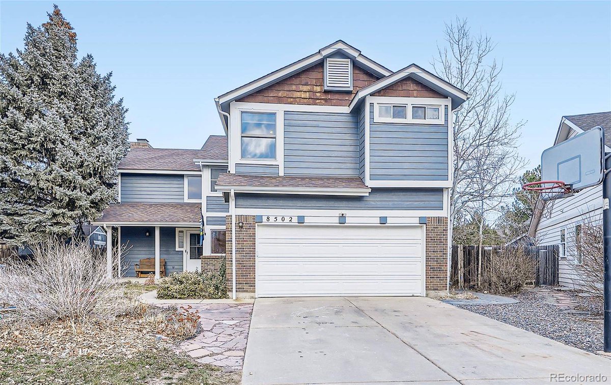 WillGosch's tweet photo. 🌟 Congratulations to the New Homeowners! 8502 Oak ST, Arvada, CO is sold! 🏡 Visit https://t.co/cKCBGG3N4V for more! #JustSold #ArvadaCO #RealEstate https://t.co/qyMXyb1Epn