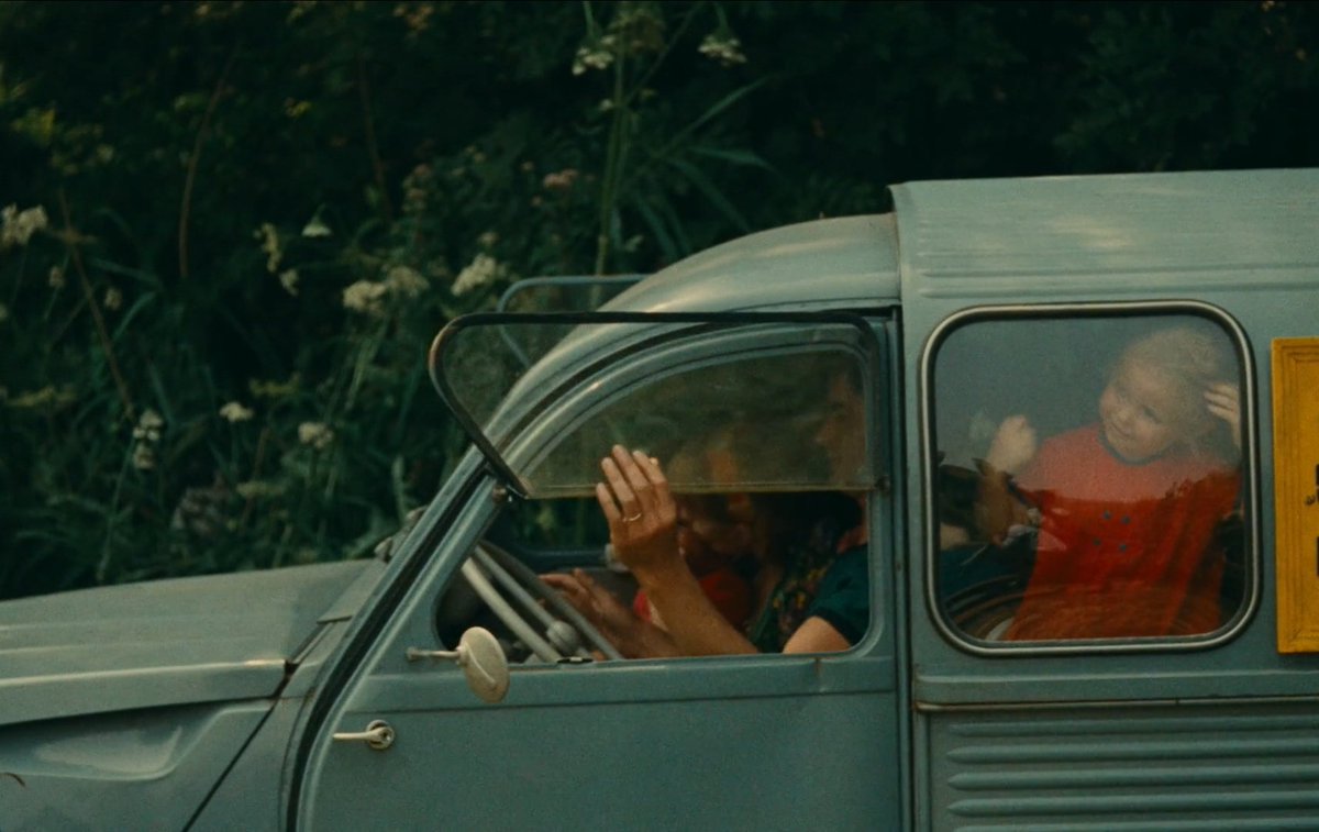 8unis's tweet photo. Le Bonheur, 1965
- Agnès Varda https://t.co/hrrrQ6VYQS