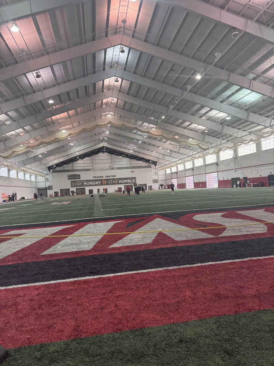 Jared Koch (@jjaredkoch) on Twitter photo đ At the Trager Center covering Louisvilleâs Pro Day for <a href="/ColtsOn_SI/">Indianapolis Colts on SI</a>
Top prospects to watch today include DE Ashton Gillotte, CB Quincy Riley and QB Tyler Shough â one of the fastest risers in this yearâs class. đ At the Trager Center covering Louisvilleâs Pro Day for <a href="/ColtsOn_SI/">Indianapolis Colts on SI</a>
Top prospects to watch today include DE Ashton Gillotte, CB Quincy Riley and QB Tyler Shough â one of the fastest risers in this yearâs class.