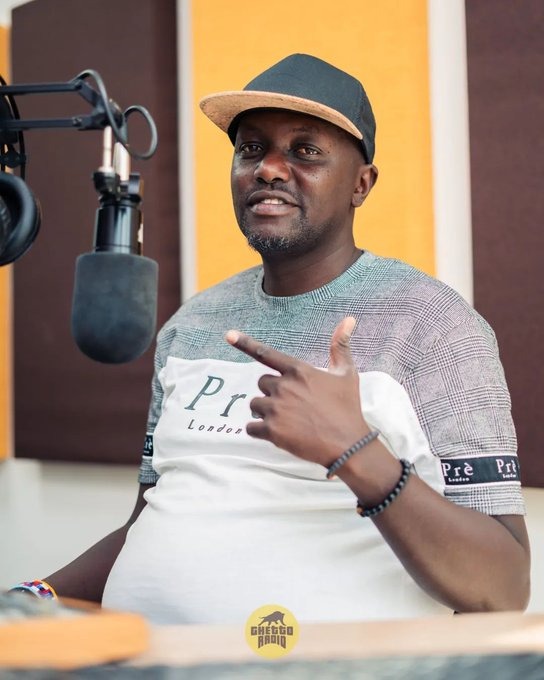 Ghetto Radio (@ghettoradio895) on Twitter photo Githaa ni ya HIPHOP!π€
Another Tuesday on your dial 895!π»π§
Tuko na stori Hip Hop kibao mtaani na majuu pia!
Kutoka 8 PM - Midnight
Host: <a href="/Curtiswakijeey/">Mohamed Kariuki</a>
Show ni #HipHopRepublik Githaa ni ya HIPHOP!π€
Another Tuesday on your dial 895!π»π§
Tuko na stori Hip Hop kibao mtaani na majuu pia!
Kutoka 8 PM - Midnight
Host: <a href="/Curtiswakijeey/">Mohamed Kariuki</a>
Show ni #HipHopRepublik