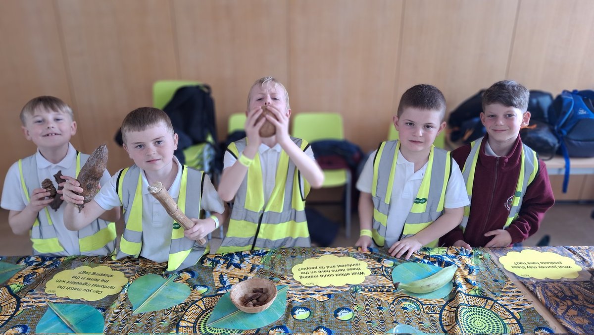 CFPSchool's tweet image. Year 4 budding botanists had a blooming brilliant afternoon at @kewgardens! 🌸 Exploring exotic plants and learning about the wonders of nature. #FieldTripFun #KewGardens #Year4 #WeAreLEO