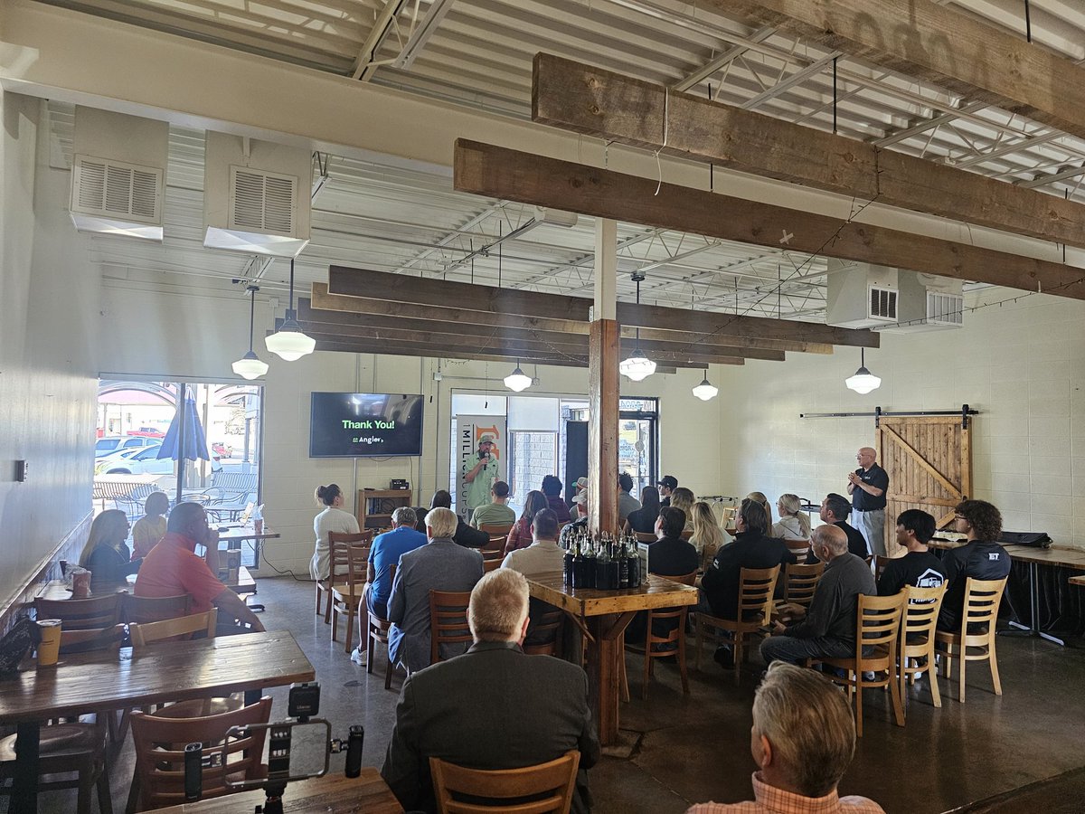 This Wednesday, March 26th, Ozark Mountain Barn and Pike Creek Apparel!
Coffee at 8:30 am.
Presentations start at 9 am.
We are located at Bambinos on East Battlefield.
Remember, it's free!