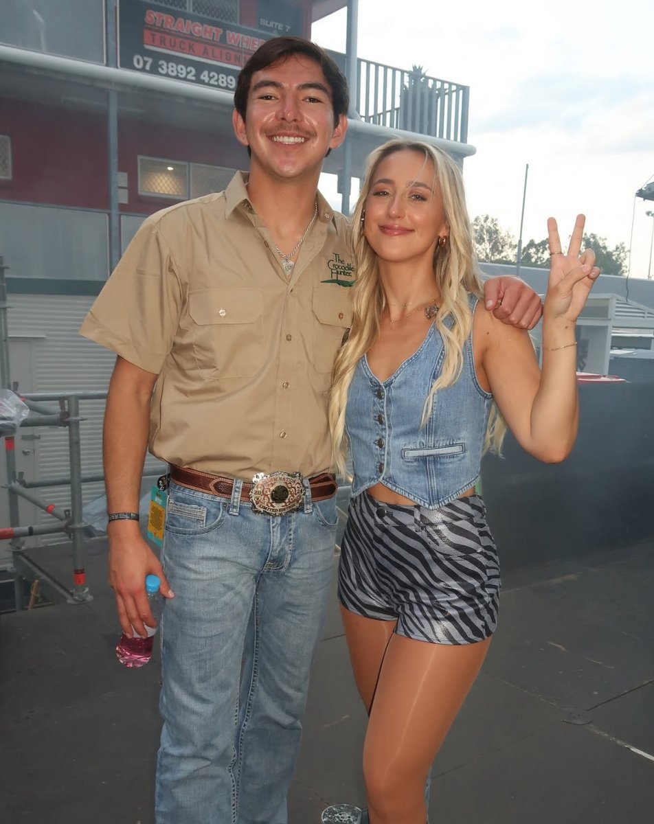 Ashley Cooke (@theashleycooke) on Twitter photo did a shoey, was blown away by how many people knew my music across the world, had the time of my life. thank you for having me <a href="/cmcrocksfest/">CMC Rocks QLD</a> š¤ did a shoey, was blown away by how many people knew my music across the world, had the time of my life. thank you for having me <a href="/cmcrocksfest/">CMC Rocks QLD</a> š¤