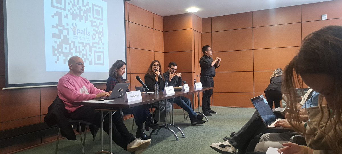 Estamos con la <a href="/DefensoriaCol/">Defensoría del Pueblo</a> en nuestro evento sobre la sentencia T-237 de 2023 sobre priorización o "triaje ético" en situaciones de emergencia y su cumplimiento. ¿Estamos listos para una nueva emergencia en salud ? <a href="/oneillinstitute/">O'Neill Institute</a> <a href="/PaiisUniandes/">PAIIS</a>