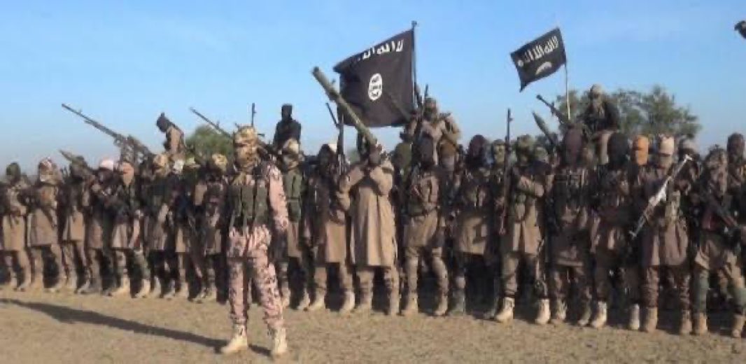 AprokoOnX (@aprokoonx) on Twitter photo BREAKING 🚨: in the last few hours, reports say ISWAP Overran the Nigerian Military Base In Borno State & has killed Several Soldiers, injured Brigade Commander, Others.
Source: <a href="/SaharaReporters/">Sahara Reporters</a> BREAKING 🚨: in the last few hours, reports say ISWAP Overran the Nigerian Military Base In Borno State & has killed Several Soldiers, injured Brigade Commander, Others.
Source: <a href="/SaharaReporters/">Sahara Reporters</a>