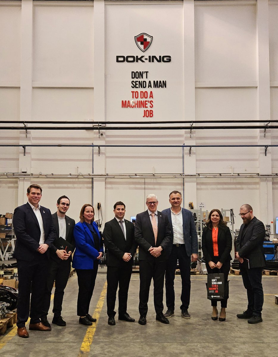 AusAmbCroatia's tweet image. An amazing tour of @DOKING_Ltd production facilities to gain firsthand insights into their cutting-edge technology.
We look forward to seeing the relationship between DOK-ING and Australia grow.
@VladaRH @MVEP_hr