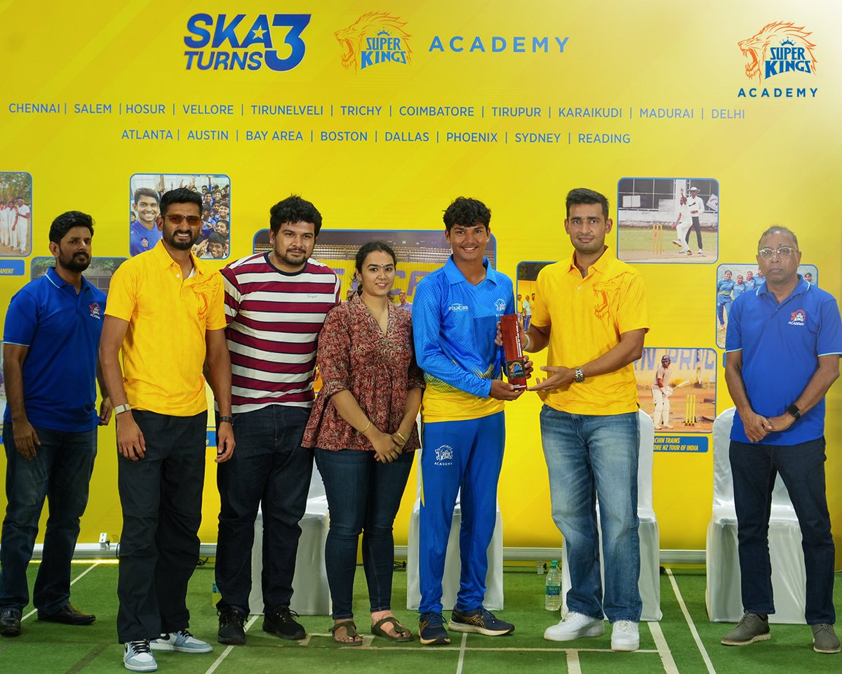 SuperKingsAcad's tweet photo. A day filled with laurels and smiles at the SKA Turns 3️⃣ event! 💥🙌

Super Kings Khaleel and Anshul were the chief guests, making the celebration extra special! 🦁🥳

#SuperKingsAcademy 
#TrainLikeASuperKing 
#WhistlePodu
#SKATurns3 https://t.co/ptLcYF14ex