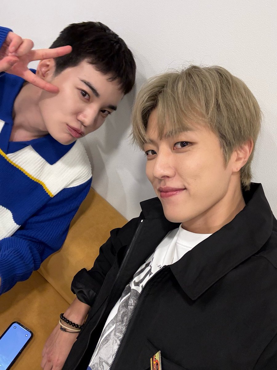 💌 250323 • fromm: sungyeol

#frommsungyeol #SUNGYEOL #이성열 #ソンヨル #李成烈 #ซองยอล #인피니트 #INFINITE