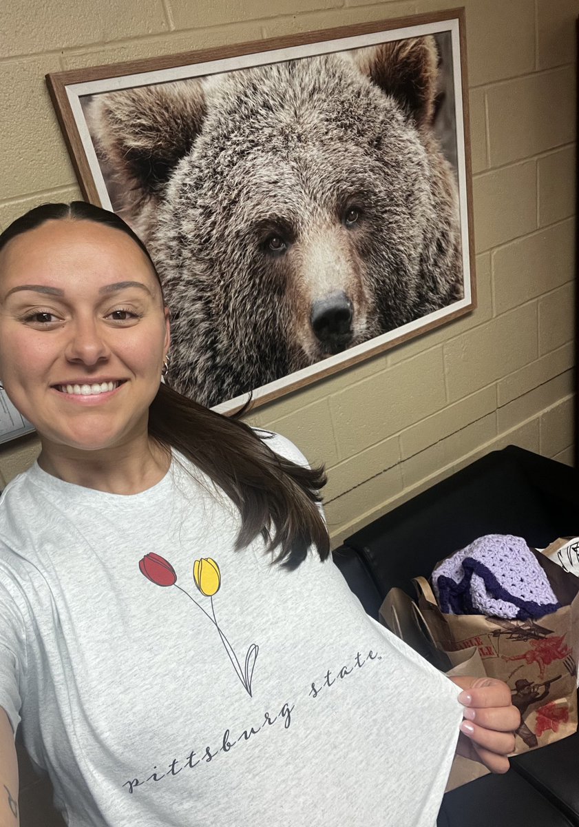 Reppin’ the Burg for our girl Maycee James today! 🦍💛 #GoRillas #RoarGrizz