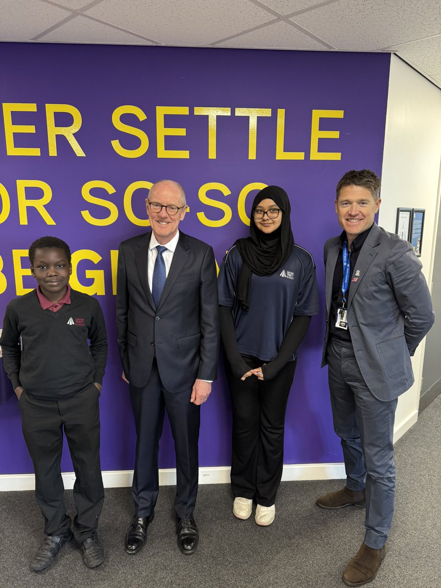 A privilege to visit Dixons Trinity Academy Bradford today, an outstanding school, transforming the lives of generations of children. 33% on free school meals; EBacc entry 76%, P8 0.7. But it’s the joyful seriousness of the students that makes this school so special. <a href="/DixonsTA/">Dixons Trinity Academy</a>