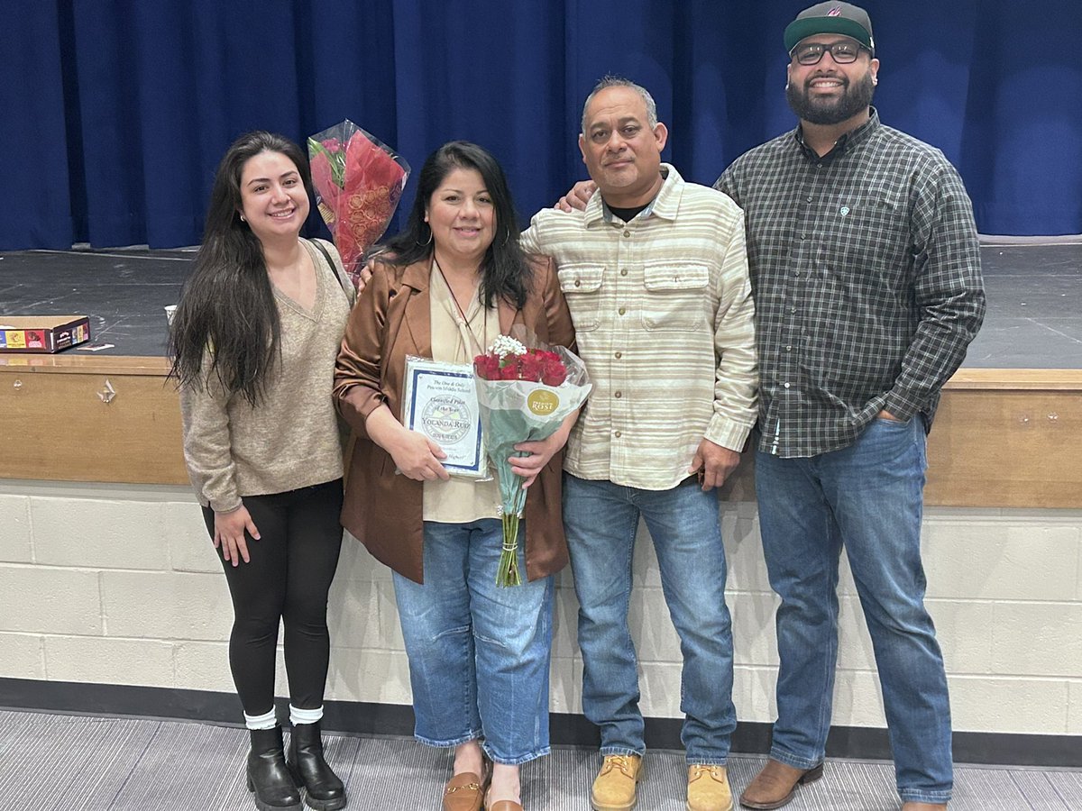Dean Yoder (@deanyoder3) on Twitter photo Congratulations to Yolanda Ruiz, for being voted as our 2025-2026 Classified Pilot of the Year! “Aim High, Fly Higher!” <a href="/CobbSchools/">Cobb County Schools</a> <a href="/pearsonpilots/">pearsonpilots</a> Congratulations to Yolanda Ruiz, for being voted as our 2025-2026 Classified Pilot of the Year! “Aim High, Fly Higher!” <a href="/CobbSchools/">Cobb County Schools</a> <a href="/pearsonpilots/">pearsonpilots</a>