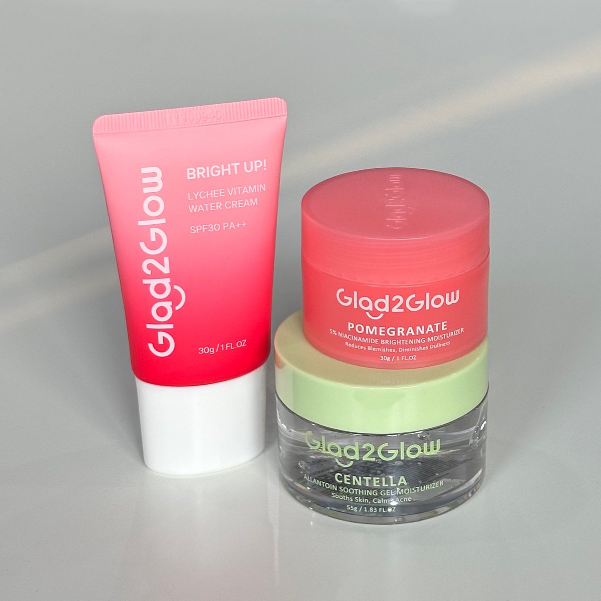 สกินแคร์ของ Glad2Glow เค้าใช้ดีนะนี่ลองของเค้ามาหลายอย่างละ ราคาน่ารักด้วย แต่ชอบพวกตระกูลมอยส์เจอร์ไรเซอร์เค้าอะ ทำถึงอะมีหลายตัวเลย วันนี้หยิบมาให้ดูนะ https://t.co/E9pZelyTZG