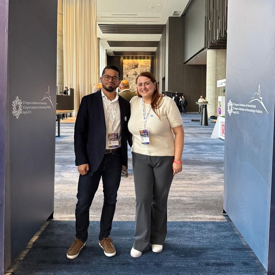 #OrgulloUdeA 👏 En el marco del XX Congreso Colombiano de #Reumatología realizado en Bogotá del 20 al 22 de marzo de 2025, docentes y estudiantes de nuestra Sección de Reumatología participaron activamente como ponentes en varias conferencias, además de obtener reconocimientos.