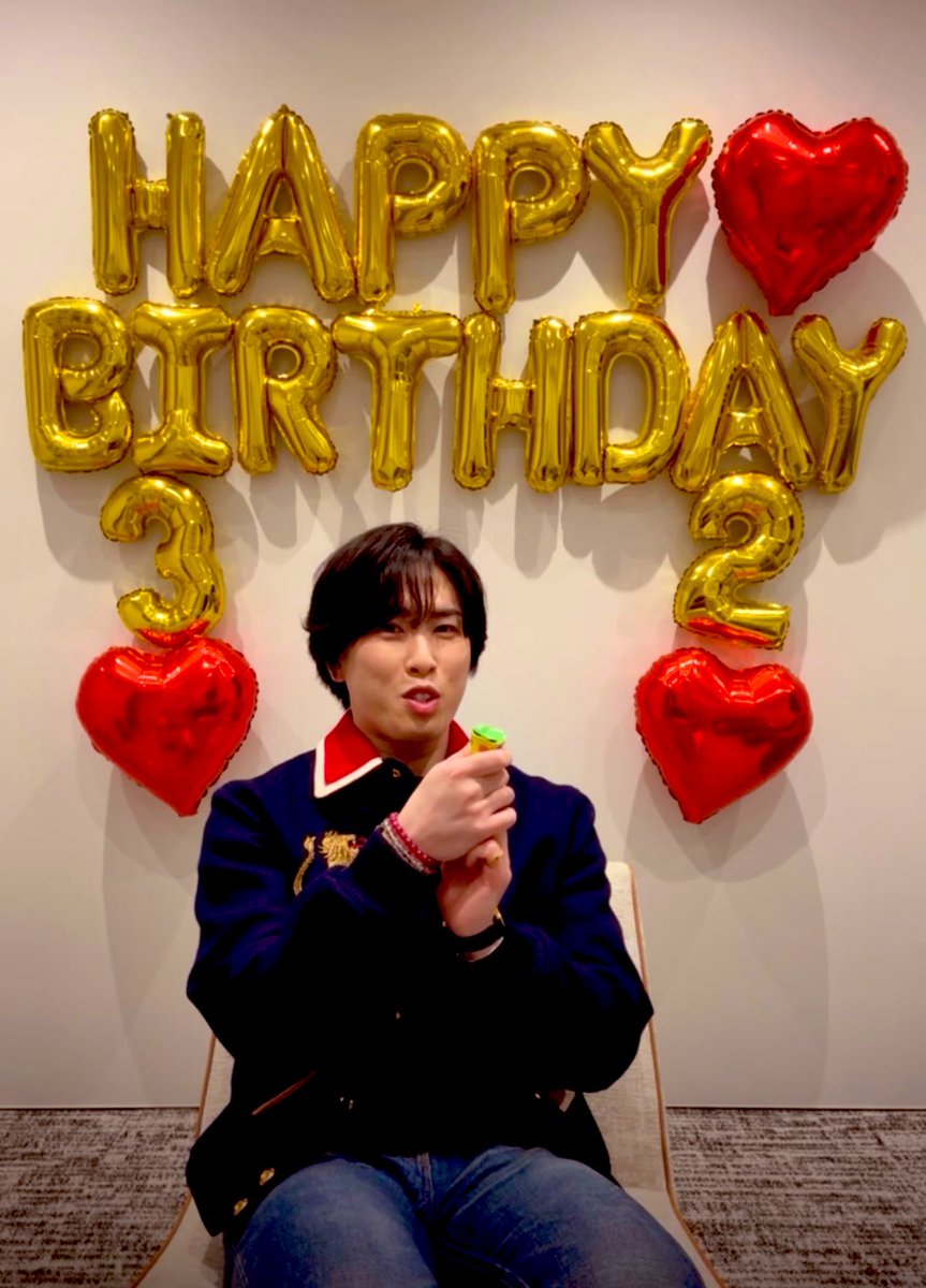 sdatesmeme23's tweet photo. 宮舘涼太くん
32歳のお誕生日おめでとうございます🌹
舘様にしか作れないものがたくさんあって雰囲気、笑い、どれも大好きです。
健康第一で今年もいっぱい夢が叶いますように💫
可愛いりょうたくん好きすぎるー！❤️‍🔥
#宮舘涼太誕生祭2025 #宮舘涼太誕生祭 
#宮舘涼太 #SnowMan https://t.co/NH2sB8VHgr