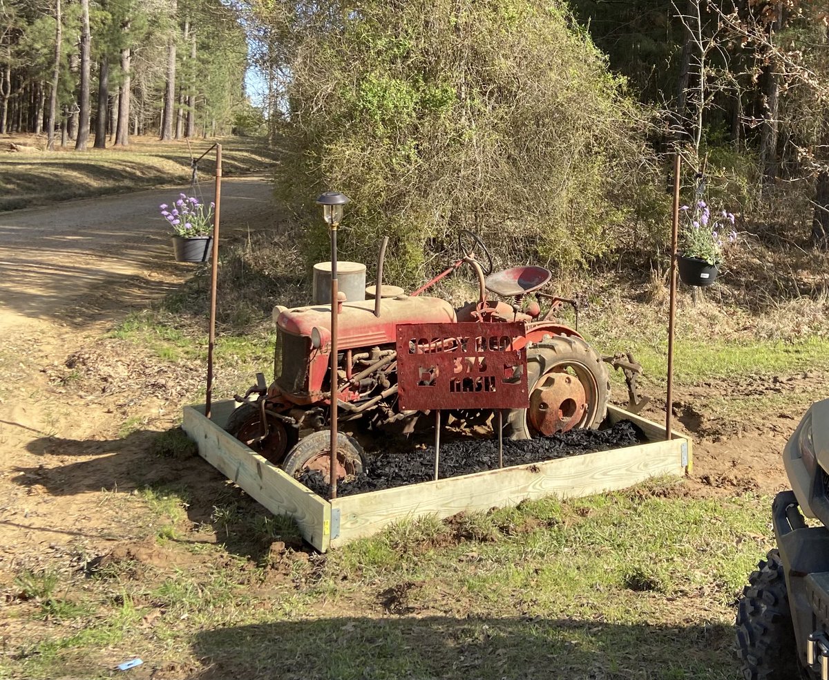 Little spring break decorating down at the farm/deercamp