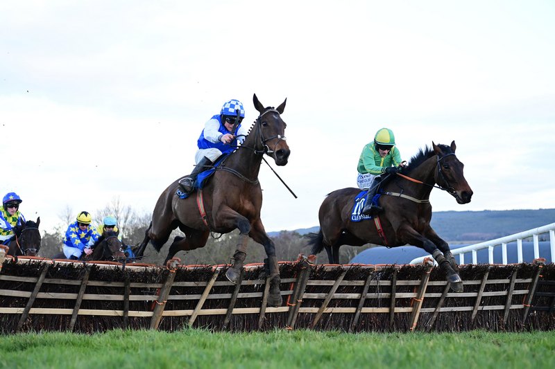 Join us @clonmelr this Thursday for some exciting NH action incl Maciver going for a fiver timer in Race 3 !!. First of eight races at 2.42pm. #LetYourselfGo