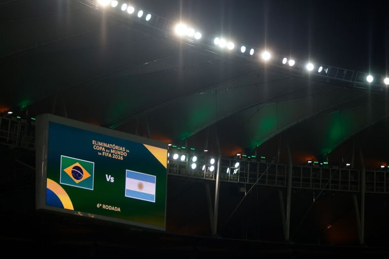 𝐒𝐞𝐫𝐚́ 𝐪𝐮𝐞 𝐞́ 𝐡𝐨𝐣𝐞? 🇧🇷

Seleção Brasileira leva mais de cinco anos sem fazer um gol sequer contra a Argentina. Veja todos os números e palpite no Bolão do Cartola > glo.bo/4c6x4QC