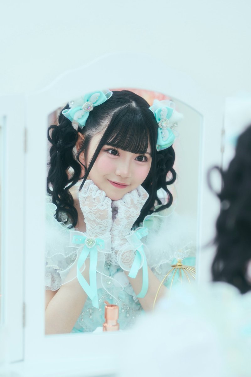 宮園れな【ドレスコード】 初期衣装チェキ デコチェキあり 宮園れな【ドレスコード】 - プロフィール - SHOWROOM(ショールーム)