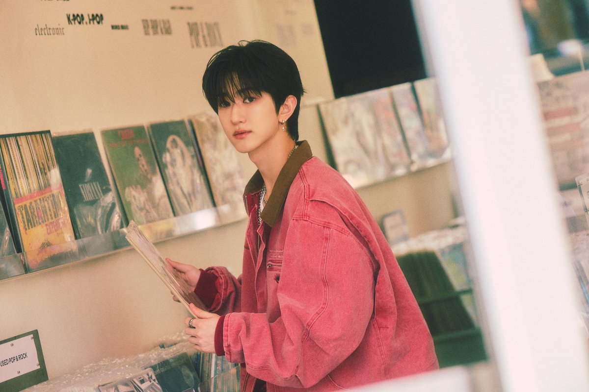 YOUNITE_offcl's tweet photo. YOUNITE 7TH EP ‘YOUNI-T’
OFFICIAL PHOTO #1
경문 (KYUNGMUN), 시온 (SION)

𝟮𝟬𝟮𝟱.𝟬𝟰.𝟮𝟯 𝟲𝗣𝗠 (𝗞𝗦𝗧) 𝗥𝗘𝗟𝗘𝗔𝗦𝗘

#YOUNITE #유나이트
#경문 #KYUNGMUN
#시온 #SION
#YOUNI_T https://t.co/PYZBdFN65u