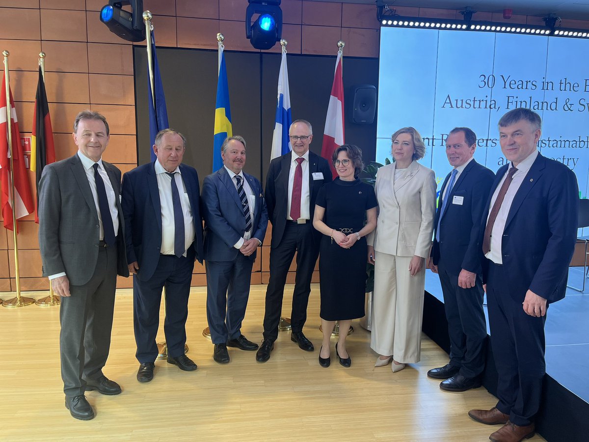 Swedish Farmers (@lrfbrussels) on Twitter photo Great start to celebrate 30 years as EU members for Austria, Finland and Sweden, with speeches from <a href="/JessikaRoswall/">Jessika Roswall</a> and <a href="/HennaVirkkunen/">Henna Virkkunen</a> both underlining our role as front runners when it comes to sustainable agriculture and forestry production and the blessing of DG Agri. Great start to celebrate 30 years as EU members for Austria, Finland and Sweden, with speeches from <a href="/JessikaRoswall/">Jessika Roswall</a> and <a href="/HennaVirkkunen/">Henna Virkkunen</a> both underlining our role as front runners when it comes to sustainable agriculture and forestry production and the blessing of DG Agri.